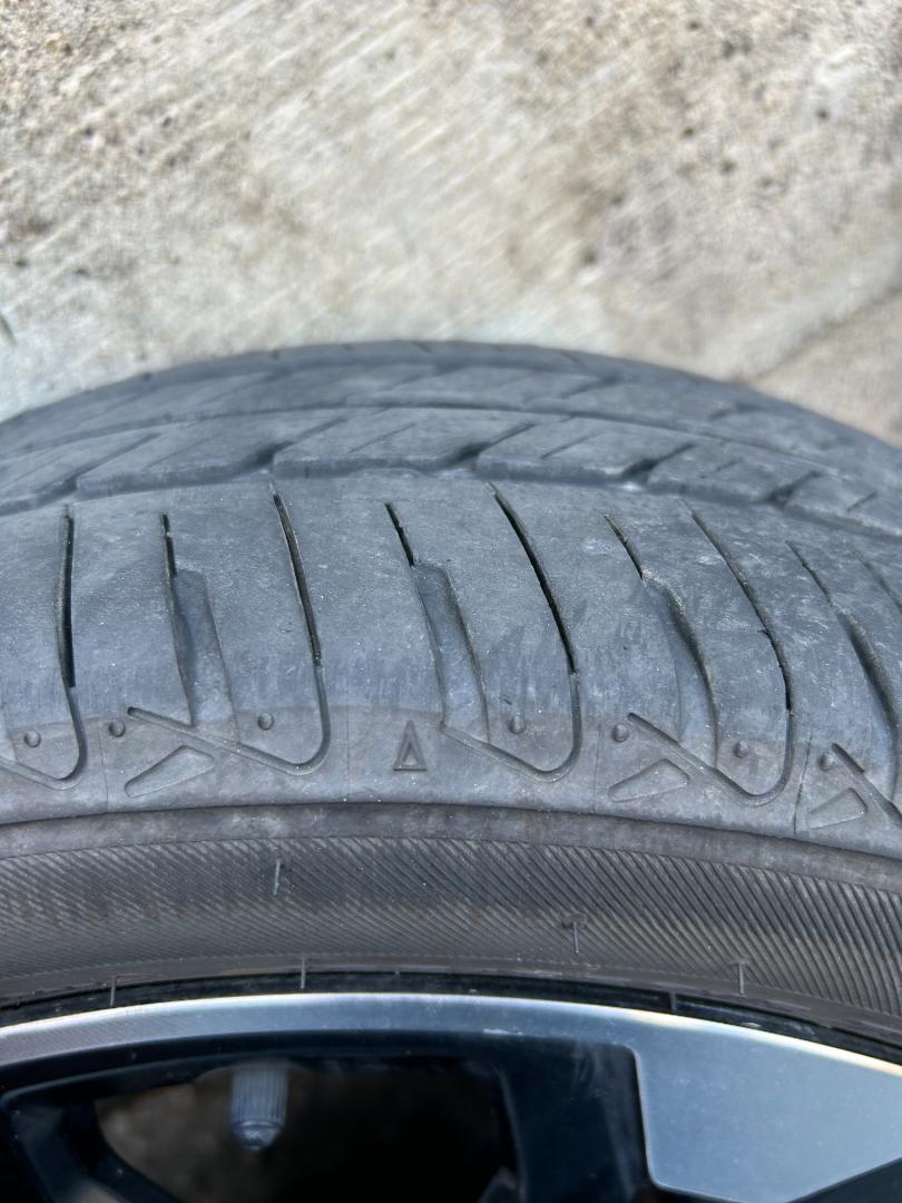 4本　215/55R15　ダイハツ　DAIHATSU　純正ホイールセット