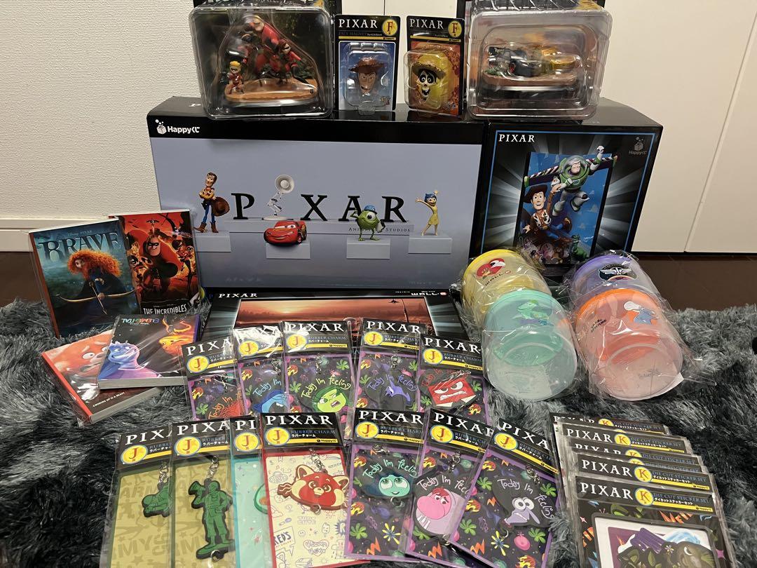 happyくじ　ピクサー　A賞、last賞トイストーリー、シーンフィギュア他