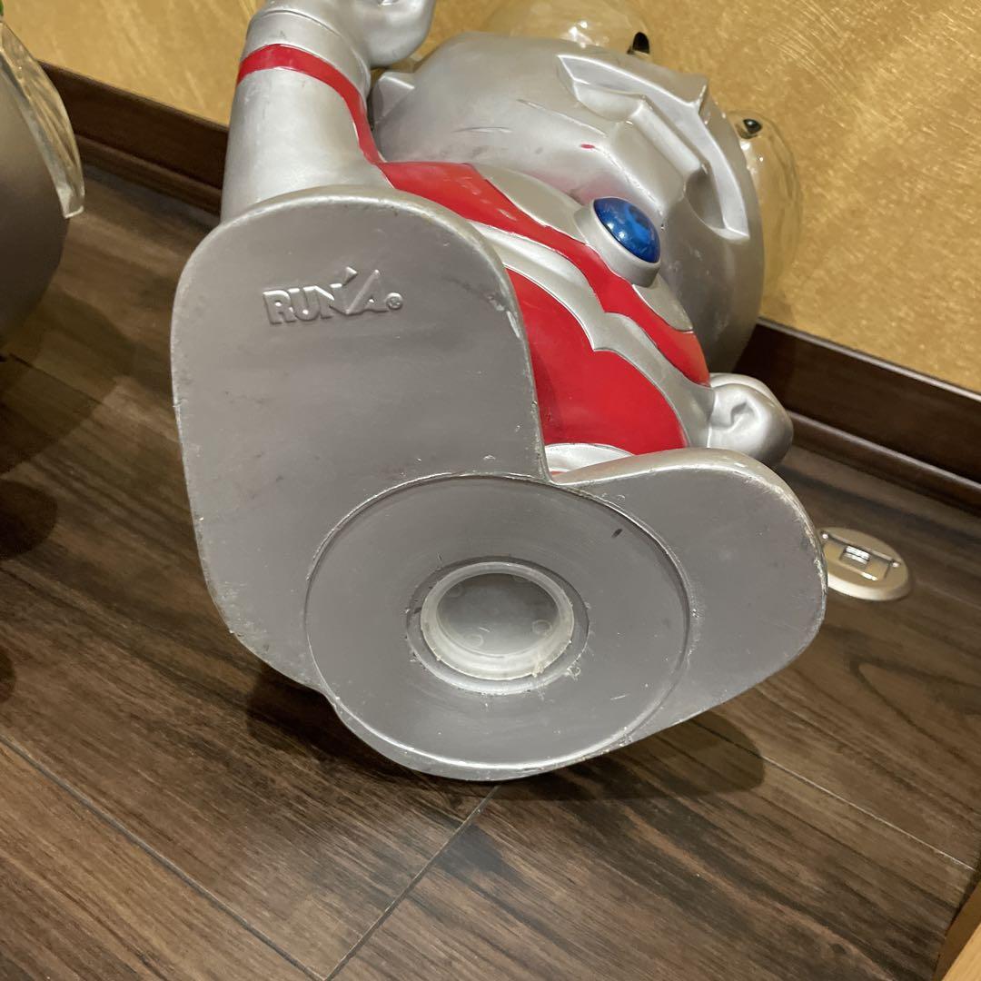 大型 ウルトラマンセブン 貯金箱 バルタン星人 ウルトラマン