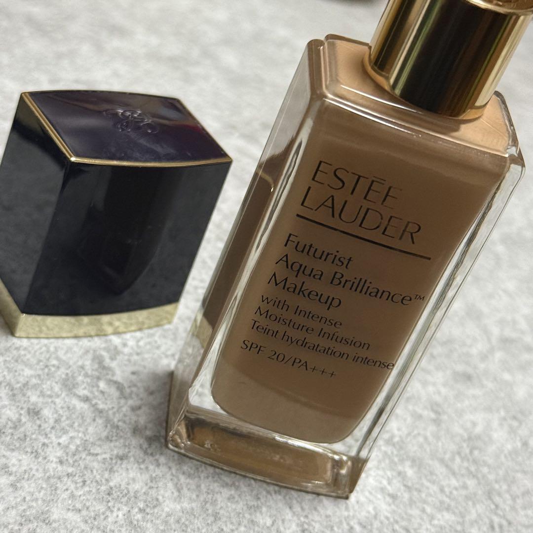 ESTEE LAUDER エスティローダー モイスチャーファンデーション