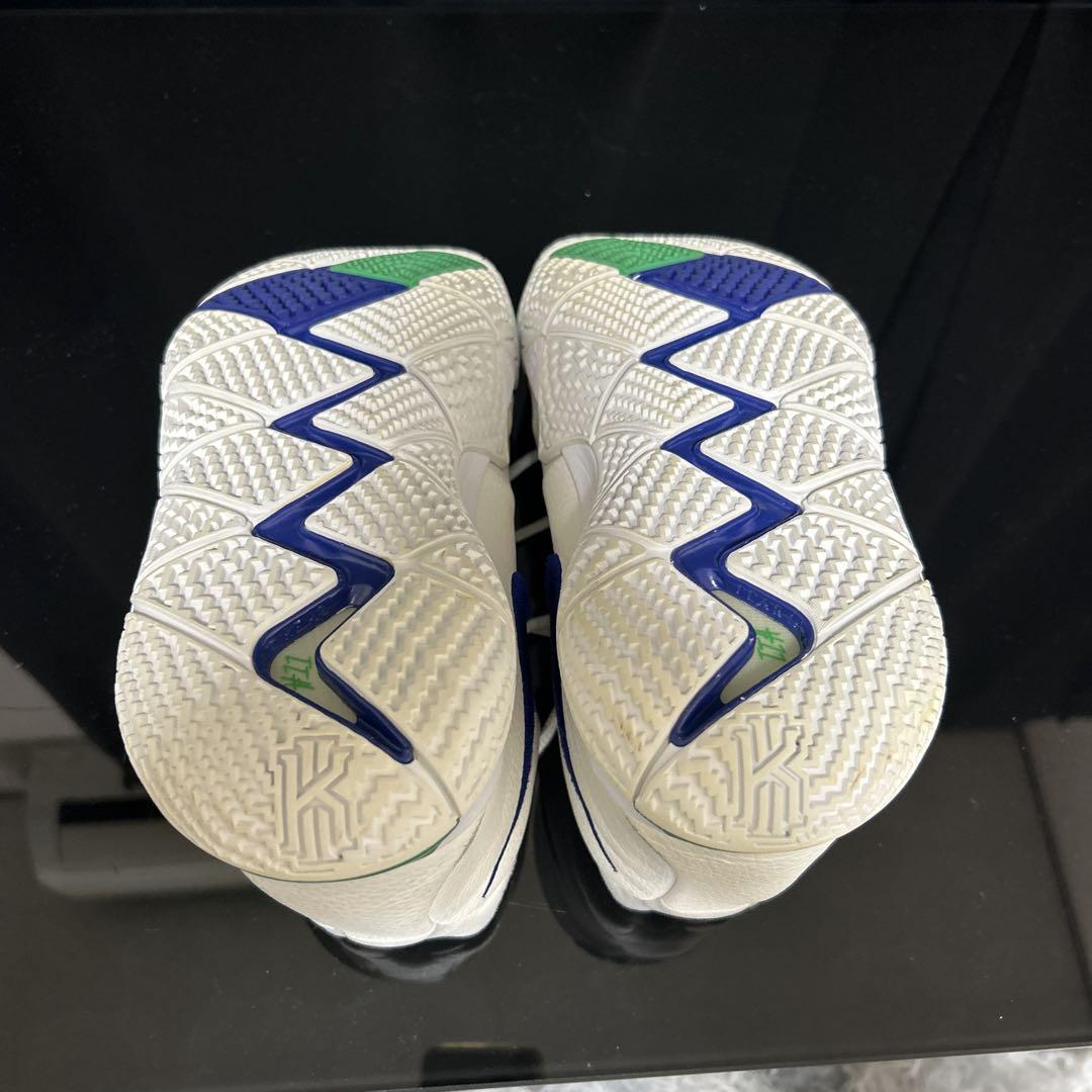 Nike Kyrie 4ホワイト/ネイビー/グリーン