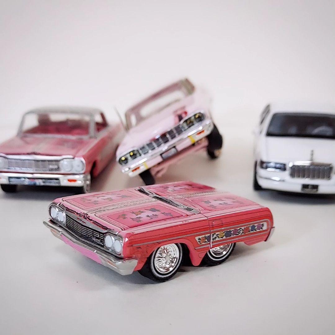 1/64 グリーンライト　BBQ　インパラ　ローライダー　車高上げ下げ可能 1/64 グリーンライト BBQ インパラ ローライダー 車高上げ下げ