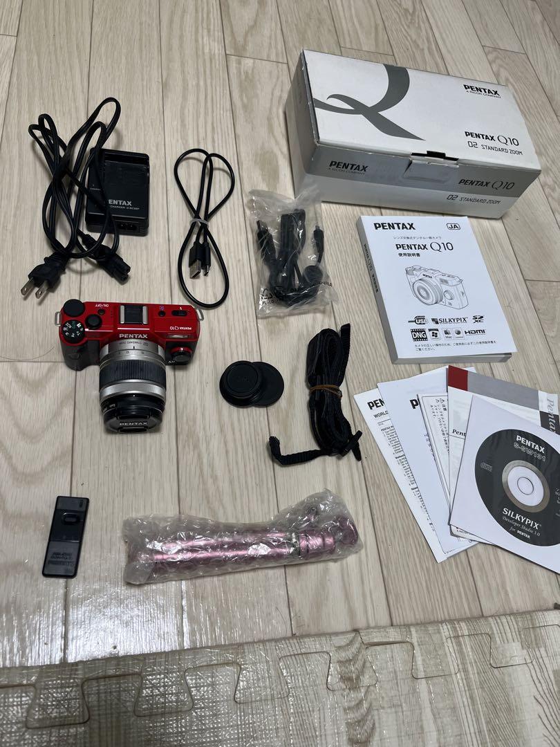 PENTAX Q10 ズームレンズキット RED PENTAX Q10 ズームレンズキット RED