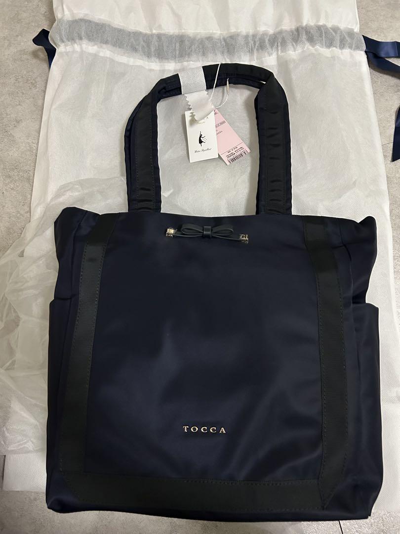 TOCCA A4サイズ対応　撥水　ナイロンバッグ　通勤バッグ　ネイビー　トート