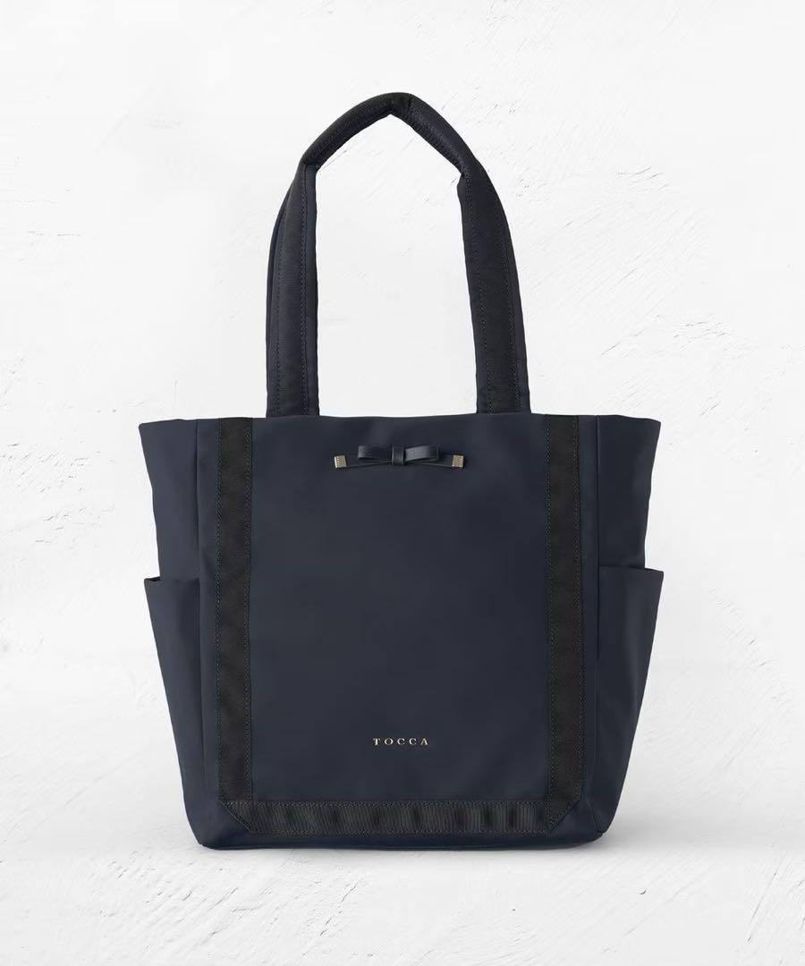 TOCCA A4サイズ対応　撥水　ナイロンバッグ　通勤バッグ　ネイビー　トート