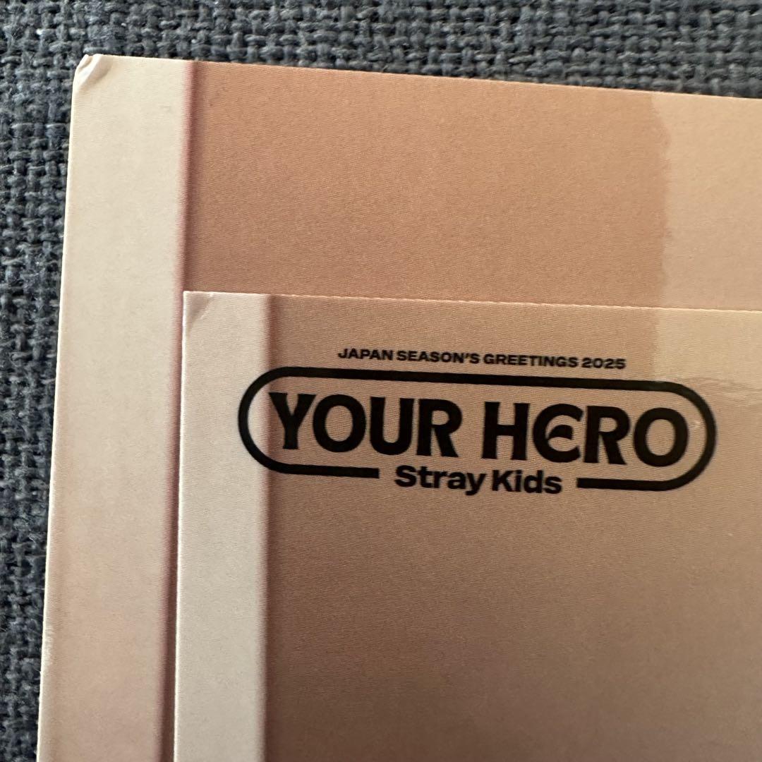 straykids YOUR HERO ラグマット Stray Kids JAPAN SEASON'S GREETINGS 2025 “Your Hero” – JYP