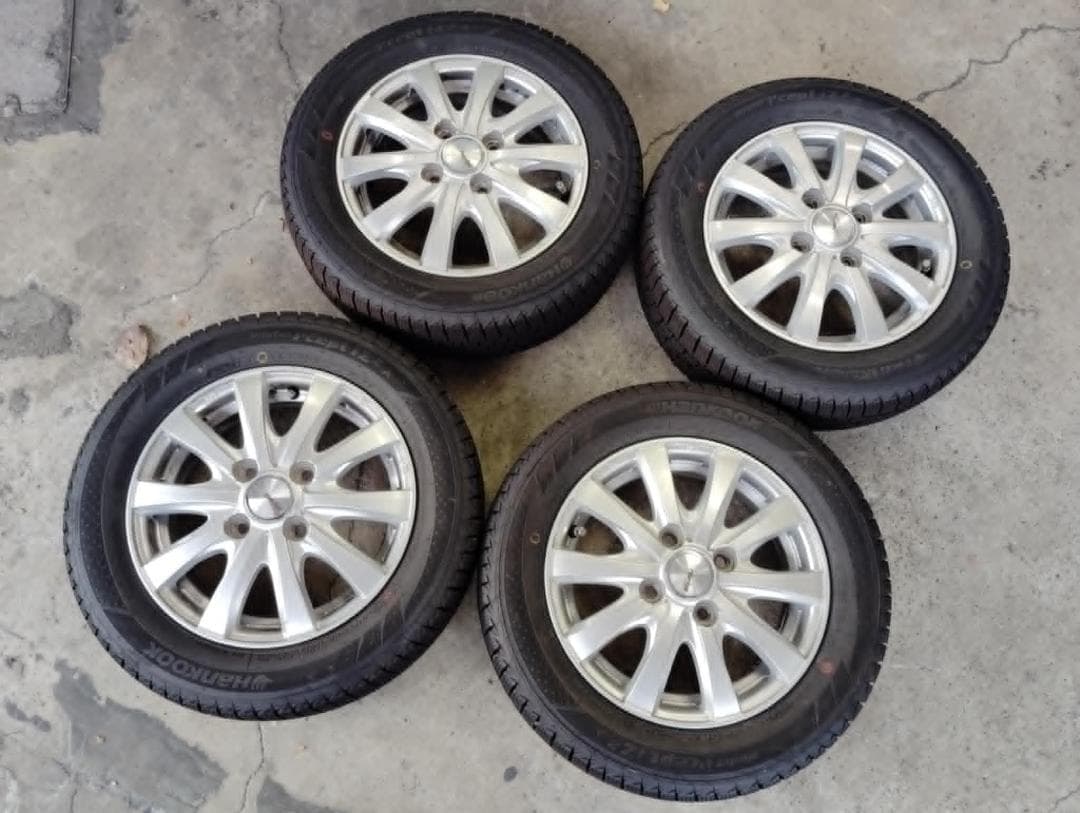 軽車両用スタッドレス+アルミ4本セット155/65R13ハンコック山8分以上