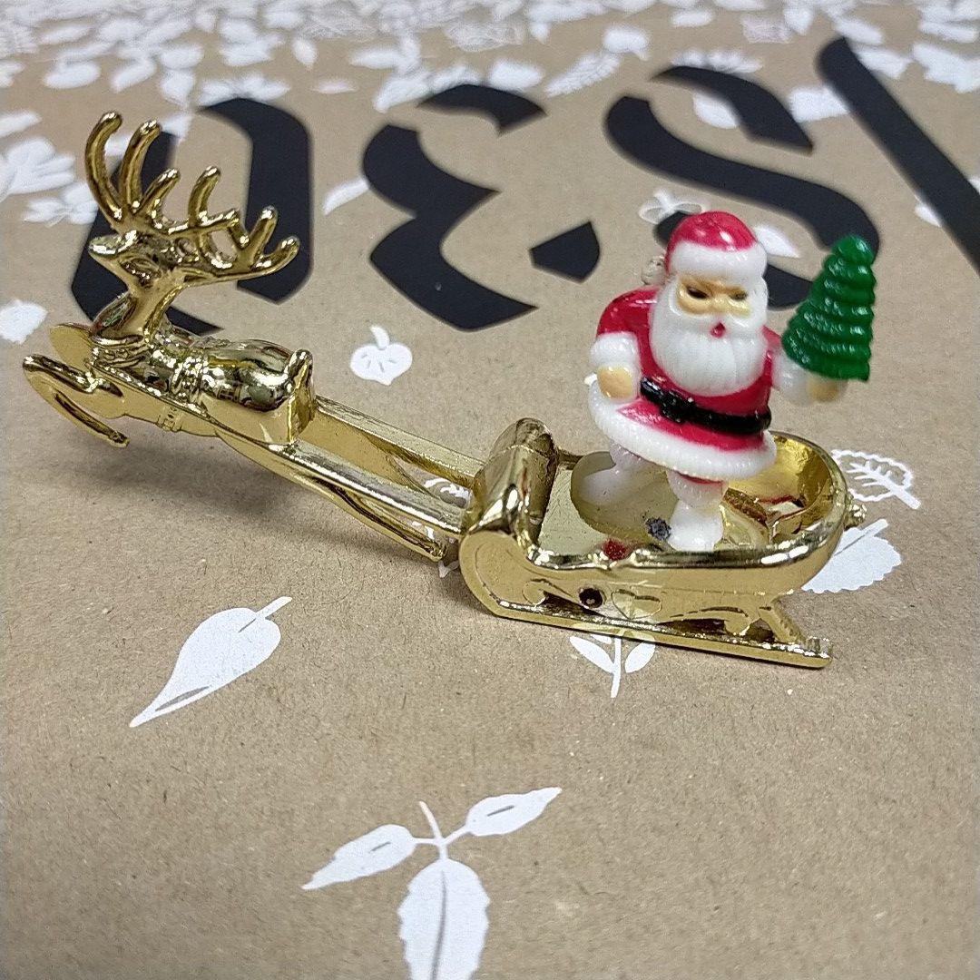 メルカリ クリスマス ヴィンテージ オーナメント サンタクロース ソリ トナカイ 300 中古や未使用のフリマ