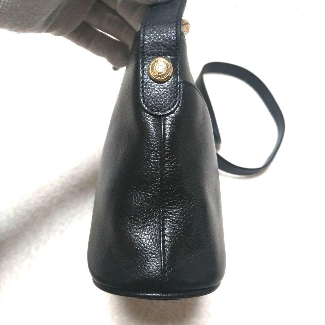 【美品】バーバリー ノバチェック ホース ゴールド金具 シボ革 ショルダーバッグ