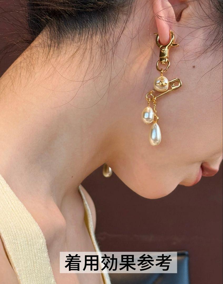 Vivienne Westwood　安全ピン＆パール ドロップ ピアス GOLD