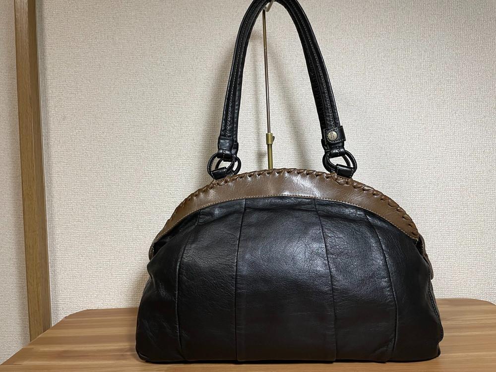 人気SALE 美品です イビサ イビザ レザーバッグ 2j1xc-m63611177411 肩掛けできます IBIZA SALE品質保証