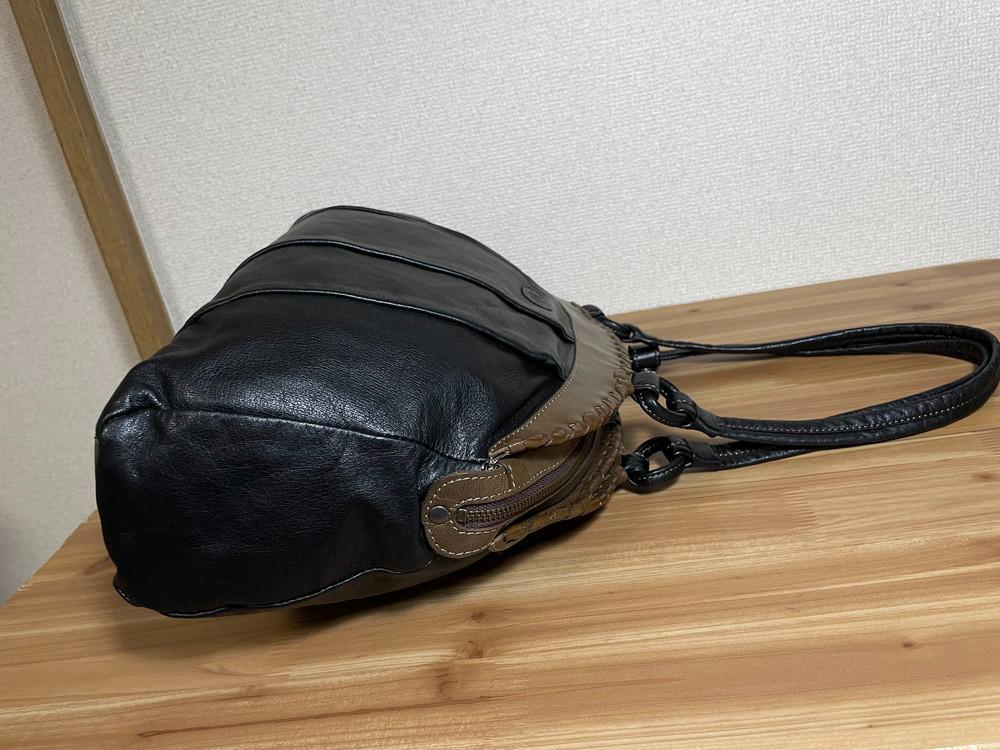 人気SALE 美品です イビサ イビザ レザーバッグ 2j1xc-m63611177411 肩掛けできます IBIZA SALE品質保証