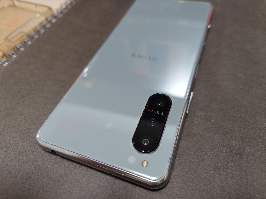モトフユキ様専用】SONY Xperia 5 ii シルバー 約6インチ