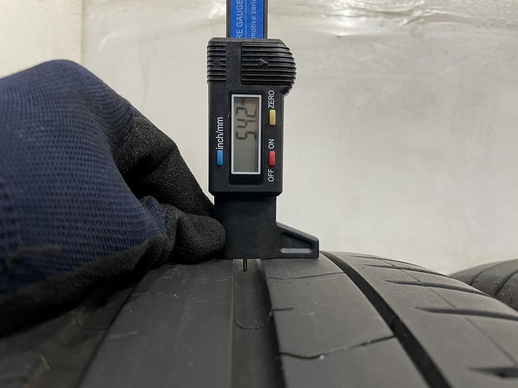 225|40R19