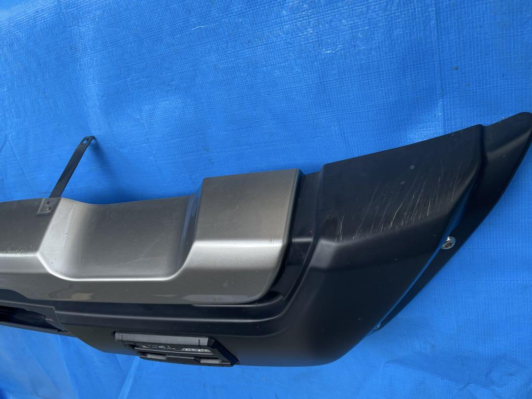 中古傷あり　ハイエース4型　TRDスポイラー LED付　フロント　バンパーガード