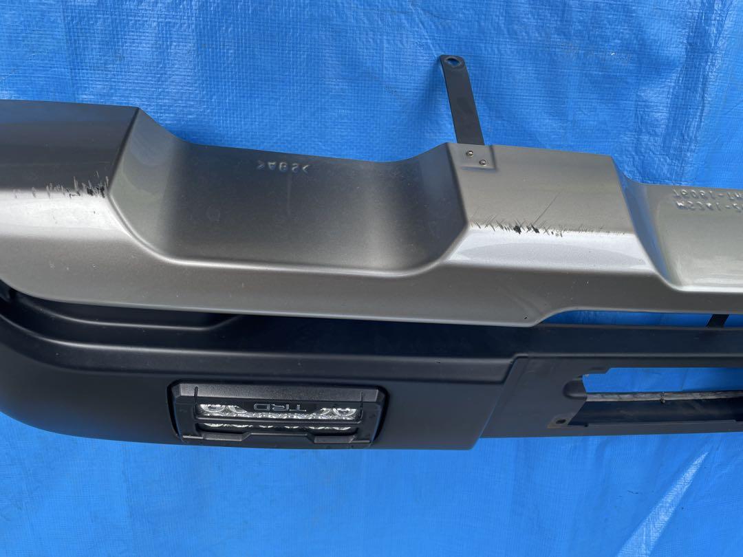 中古傷あり　ハイエース4型　TRDスポイラー LED付　フロント　バンパーガード