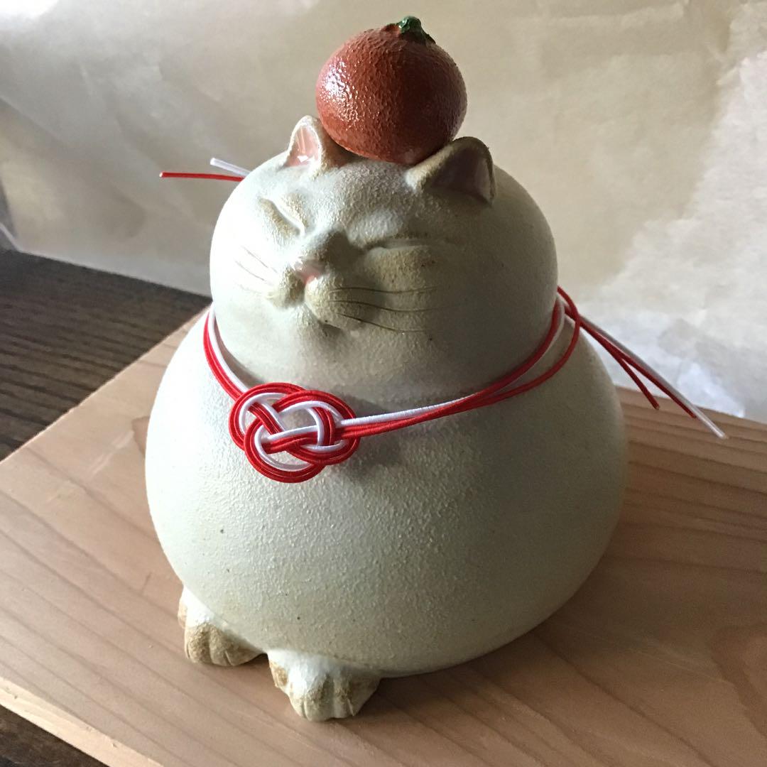 ねこ鏡餅　一体型　クリーム色　少し大きめサイズ