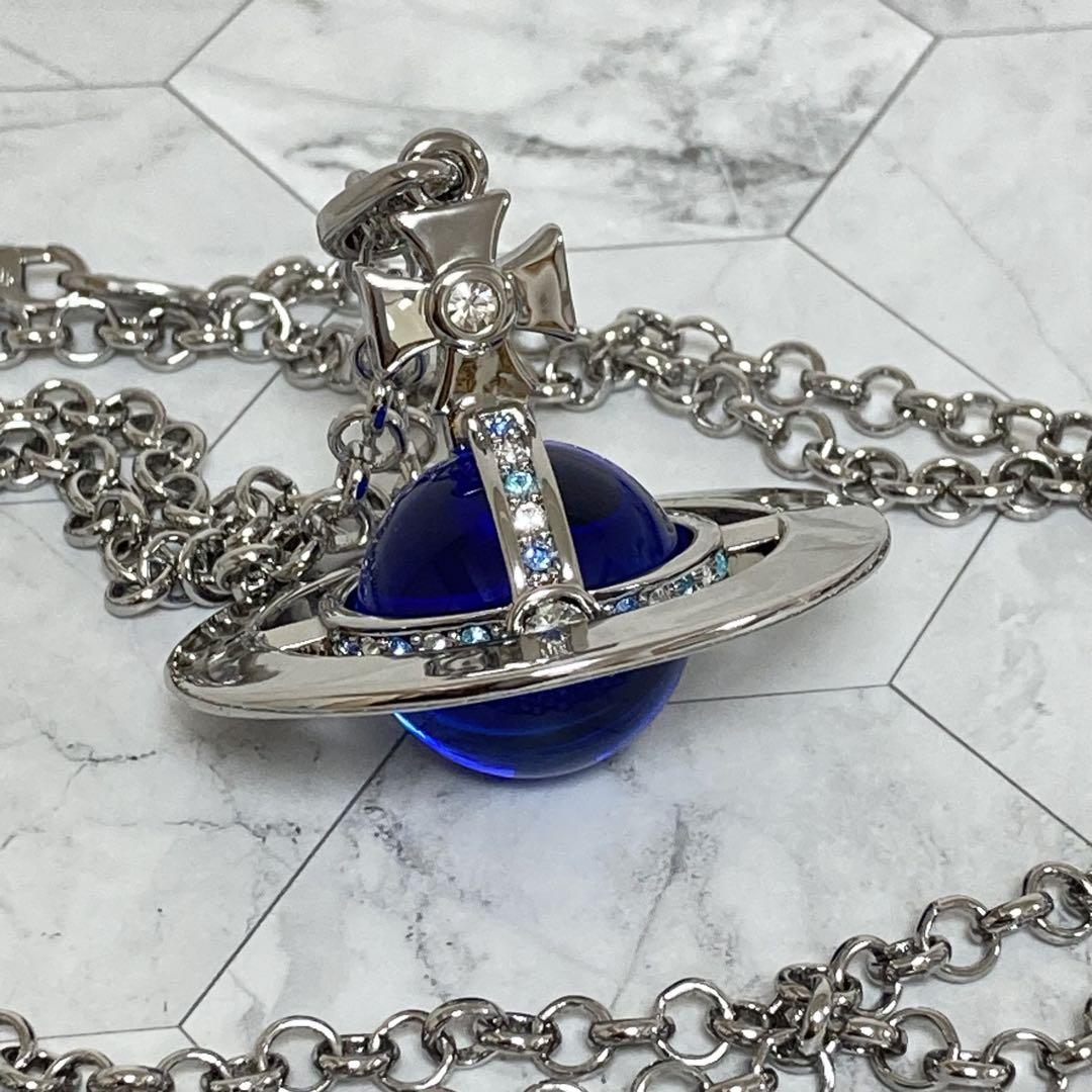 Vivienne Westwood スモールオーブネックレス　ライトブルーマルチ Vivienne Westwood Small Orb Necklace with Gold and Light