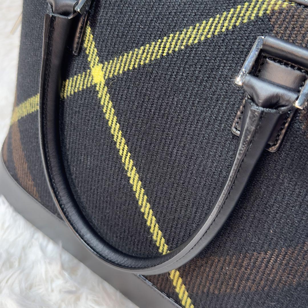 極上品 極美品 Burberry バーバリー ハンドバッグ ダブルジップ 画像14