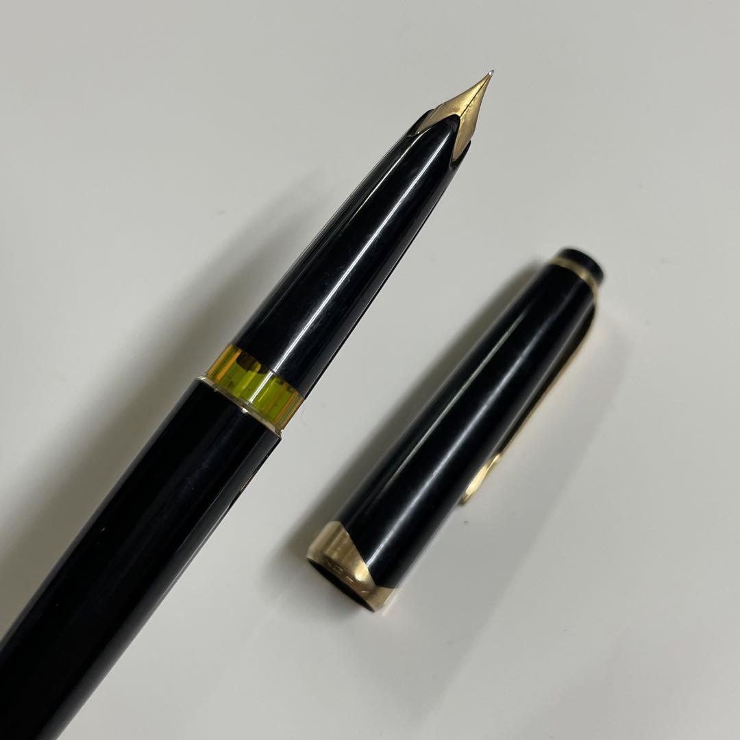 MONTBLANC モンブラン 万年筆 ペン ブランド マイスターシュテュック
