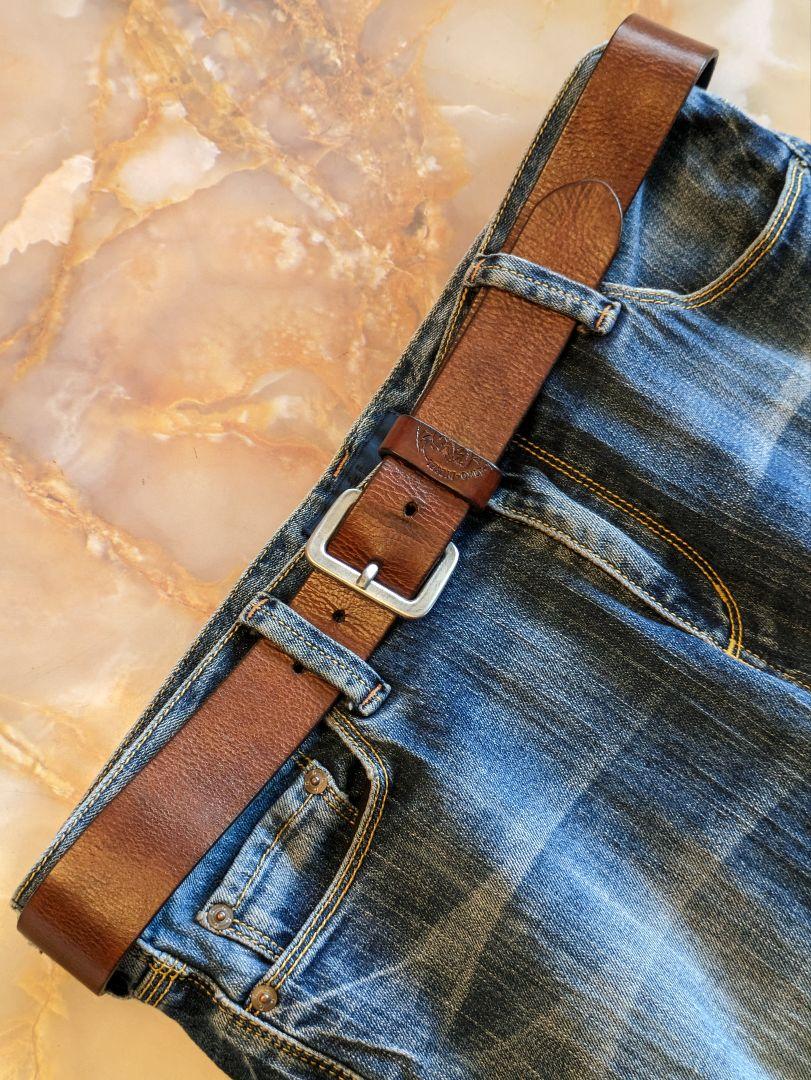 DIESEL ロゴプレート付オイルレザーベルト　アンティークブラウン　イタリア製