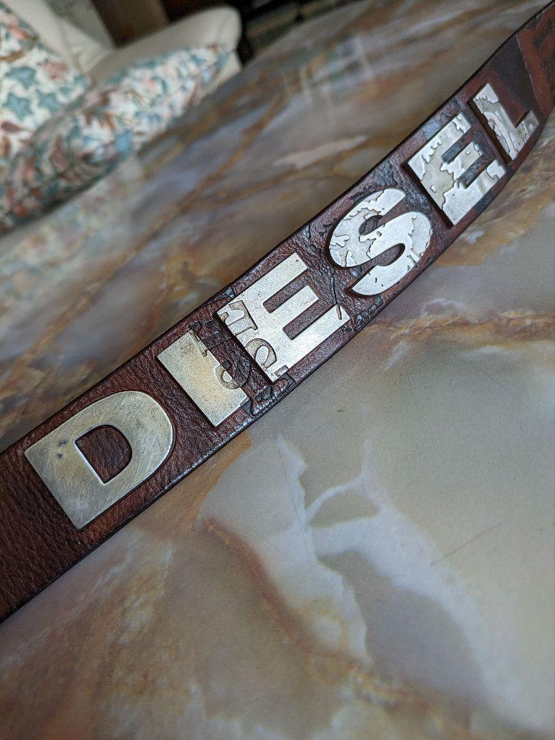 DIESEL ロゴプレート付オイルレザーベルト　アンティークブラウン　イタリア製