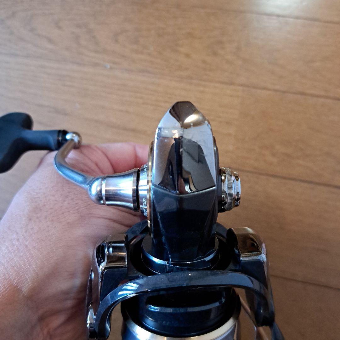 DAIWA - 未使用　日本製　20 LUVIAS 4000-cxh ゴメクサス ダイワ 20ルビアスLT4000-CXH ゴメクサスハンドルノブ装着 中古