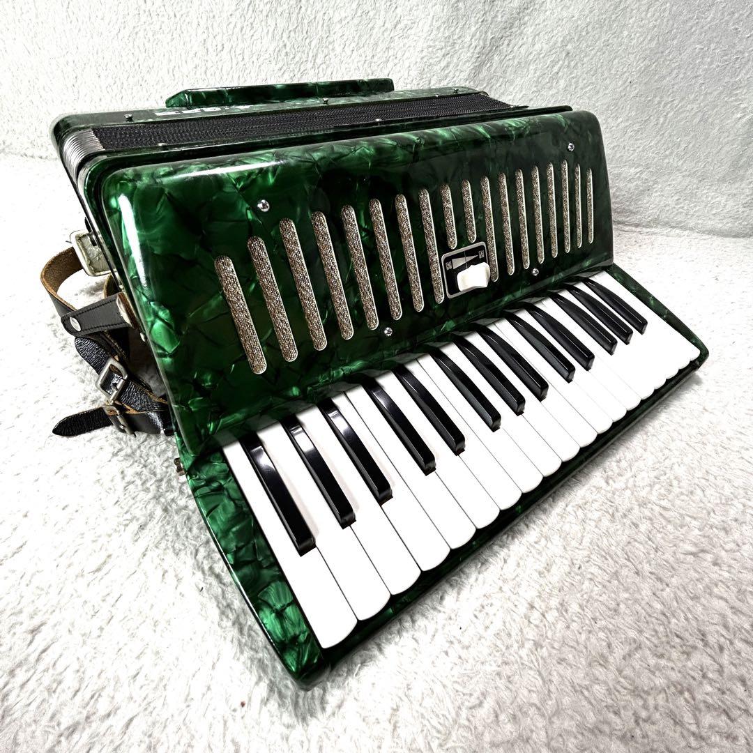 YAMAHA ヤマハ アコーディオン A-32B 緑 グリーン ソフトケース付き