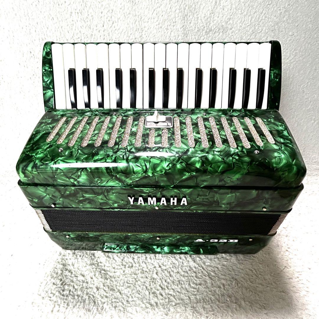 YAMAHA ヤマハ アコーディオン A-32B 緑 グリーン ソフトケース付き
