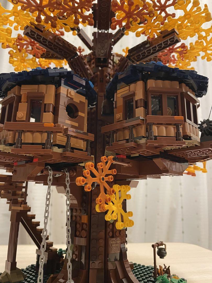LEGO 21318
