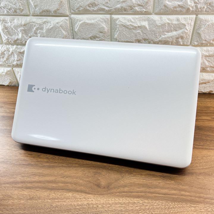 大容量】かわいいホワイト☘新品SSD512GB搭載! ☘ dynabook ☘ - メルカリ 激安売品 ☘ dynabook ☘ 【大容量】かわいいホワイト☘新品SSD512GB搭載! ノートPC