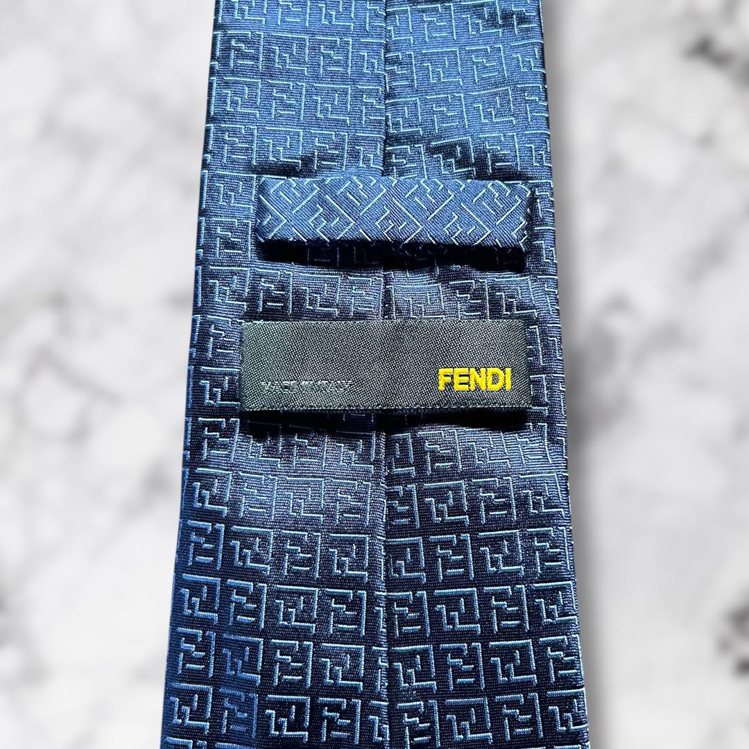 【極美品】 フェンディ ネクタイ ネイビー ズッカ柄 FF柄 ロゴ総柄