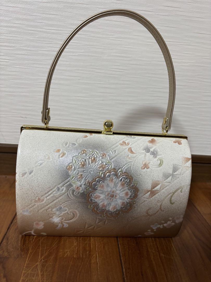 花柄の和装用バッグ草履のセット