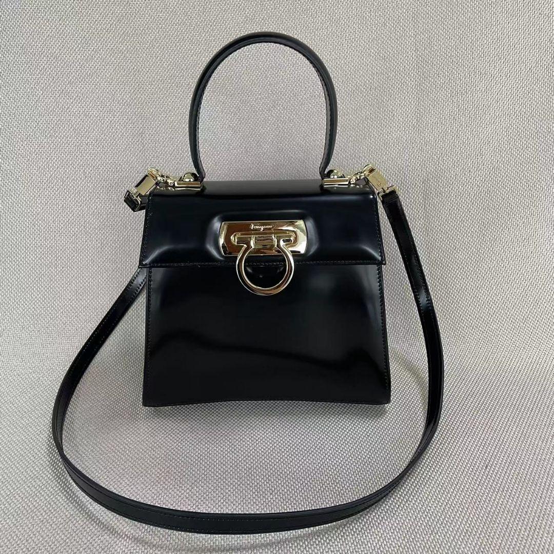 Salvatore Ferragamo 2wayハンドバッグ
