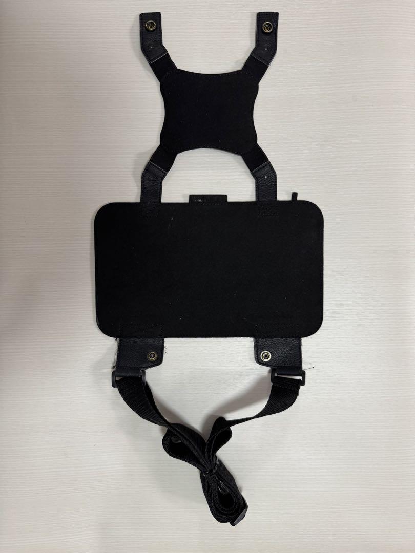 蔵衛門Pad tough ※付属品はカバーストラップのみ