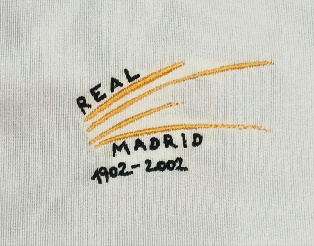 未使用　adidas100周年記念2002年レアルマドリードリバーシブルLサイズ