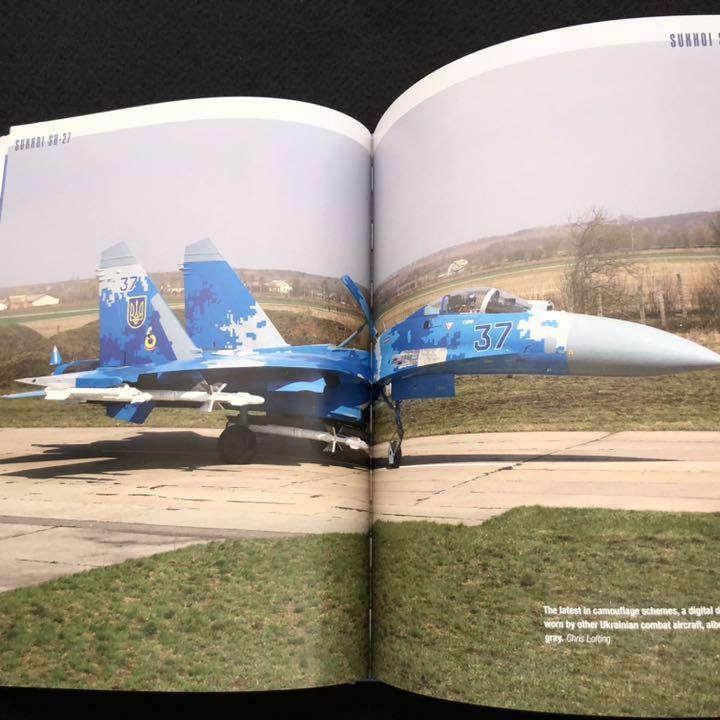 ロシア軍 戦闘機 スホーイ27 写真資料集「The Sukhoi Su-27」 - メルカリ ロシア軍 戦闘機 スホーイ27 写真資料集「The Sukhoi Su-27」 - メルカリ