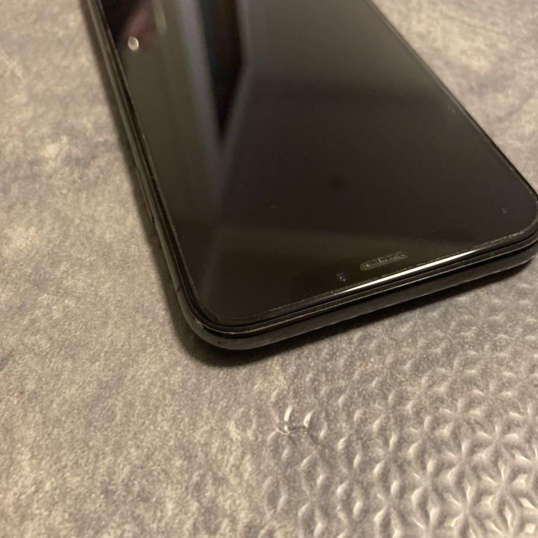 iPhone X 256GB バッテリー容量83％