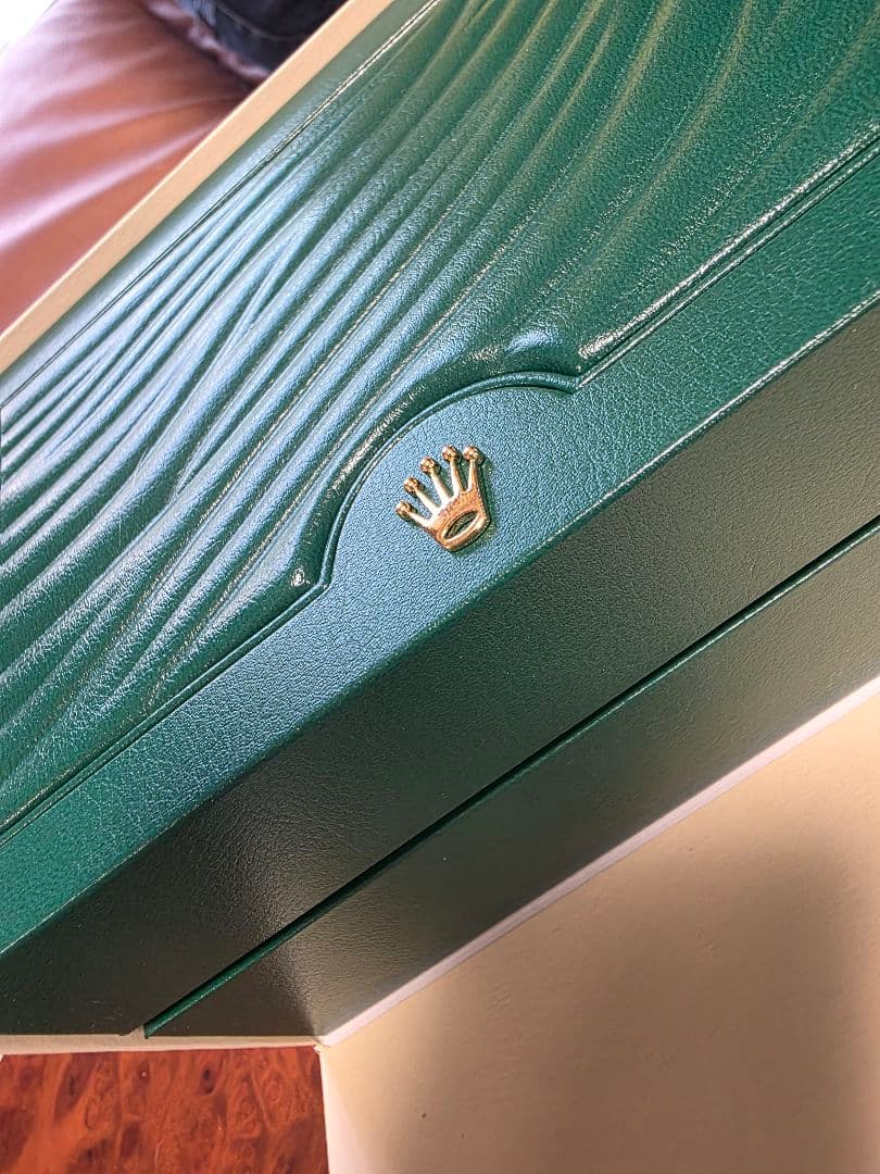 【新品未使用】ROLEX サブマリーナデイト126610LN 自動巻き 【新品未使用】ROLEX サブマリーナデイト126610LN 自動巻き