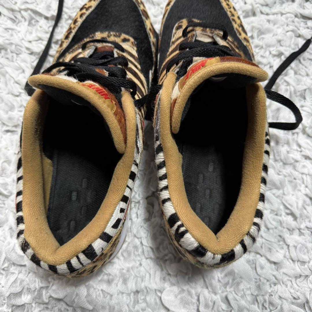 MAX 1