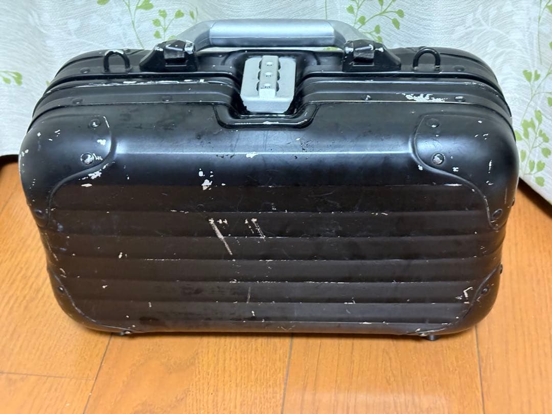 RIMOWA ピッコロ