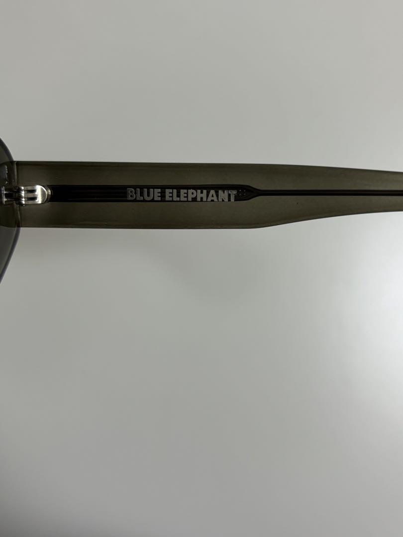 BLUE ELEPHANT DIND khaki crystalサングラス