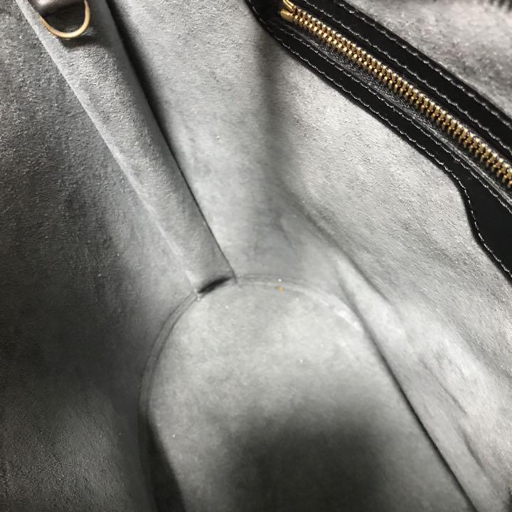ルイヴィトン エピ サンジャック 黒