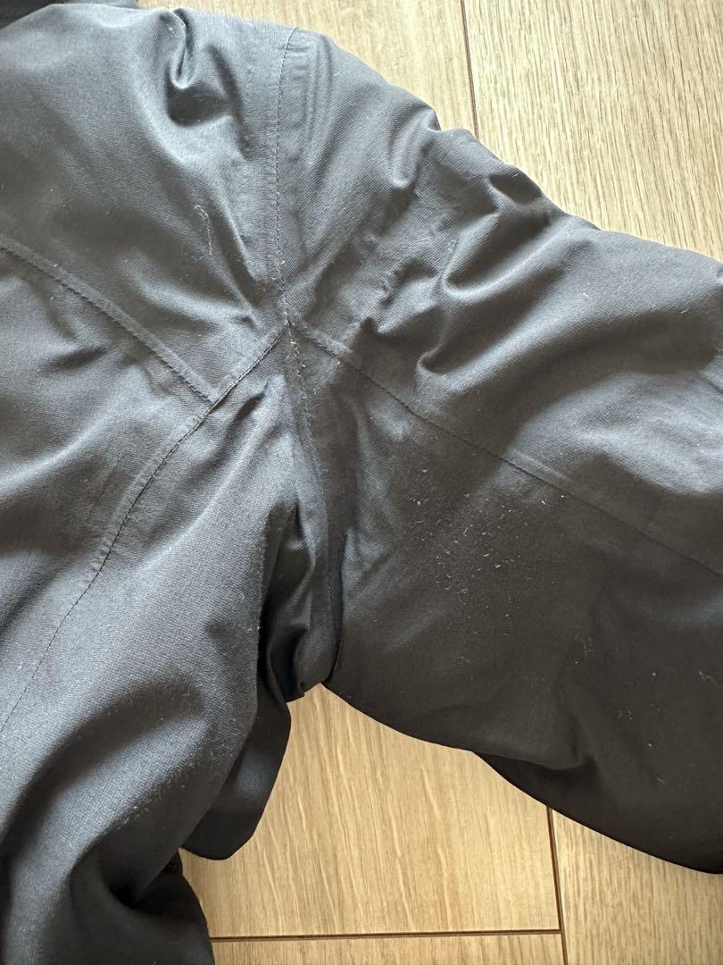 lululemon ダウンジャケット