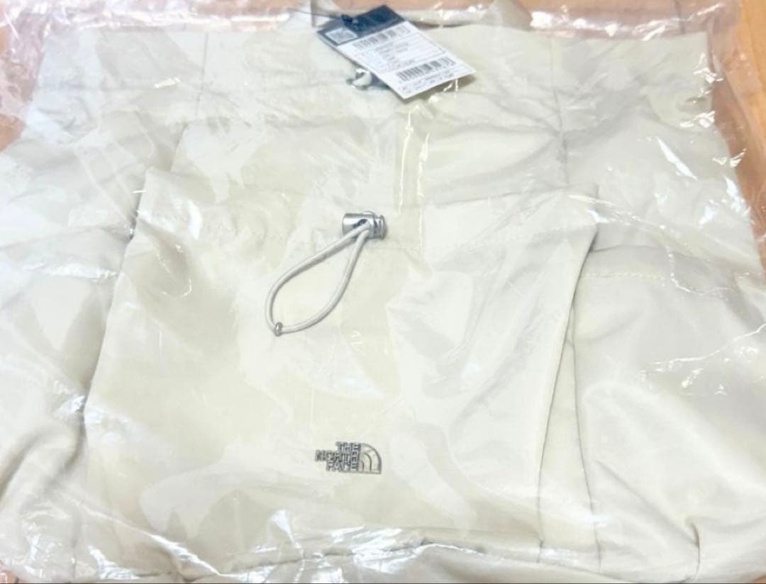 1点のみ再入荷！入手困難！ノースフェイス 韓国限定 ボニーパック M クリーム