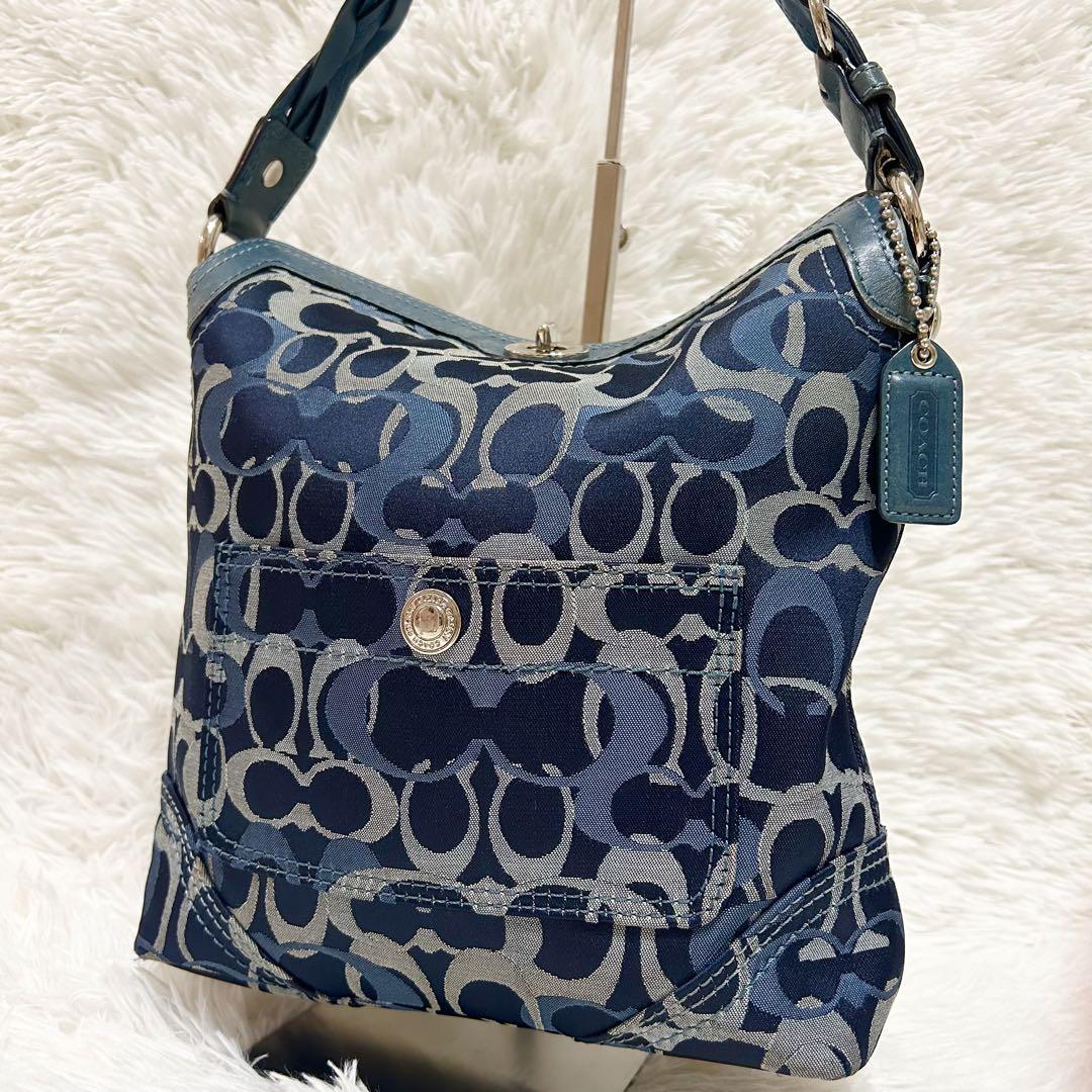 【希少】COACH アクセサリー ポーチ ワンショルダー デニム パテント 希少》COACH コーチ アクセサリーポーチ ワンショルダー デニム