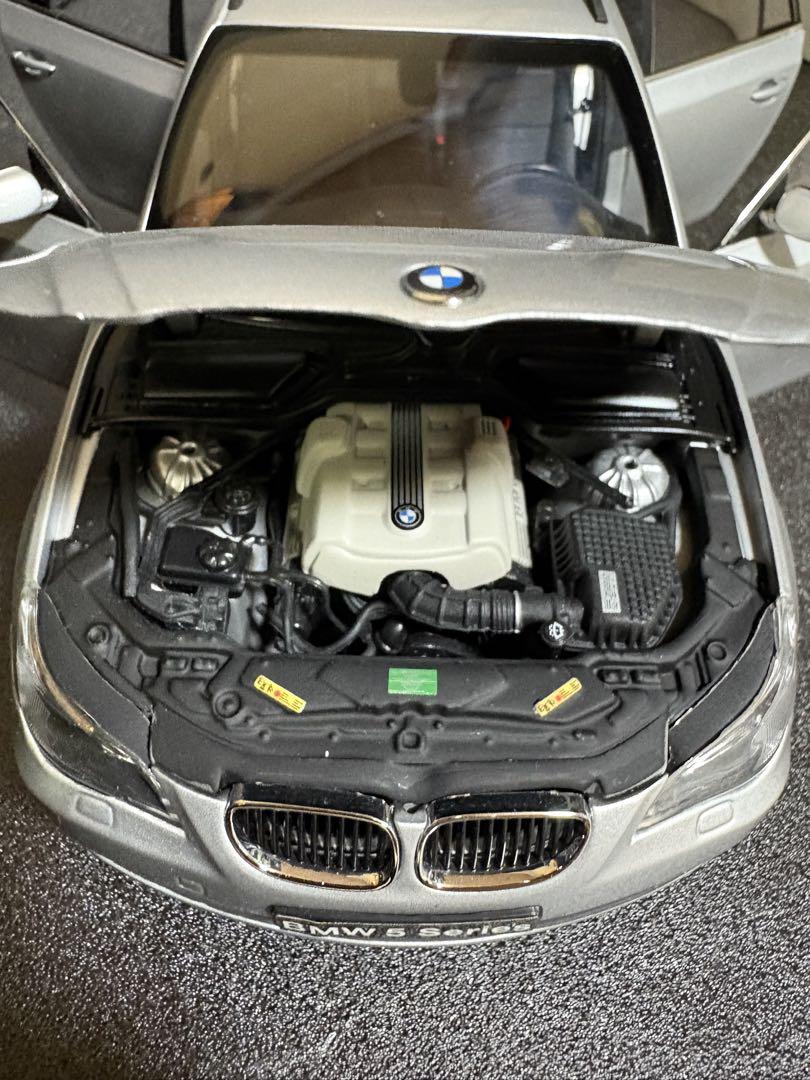Kyosho 京商 1/18 BMW 545i Touring