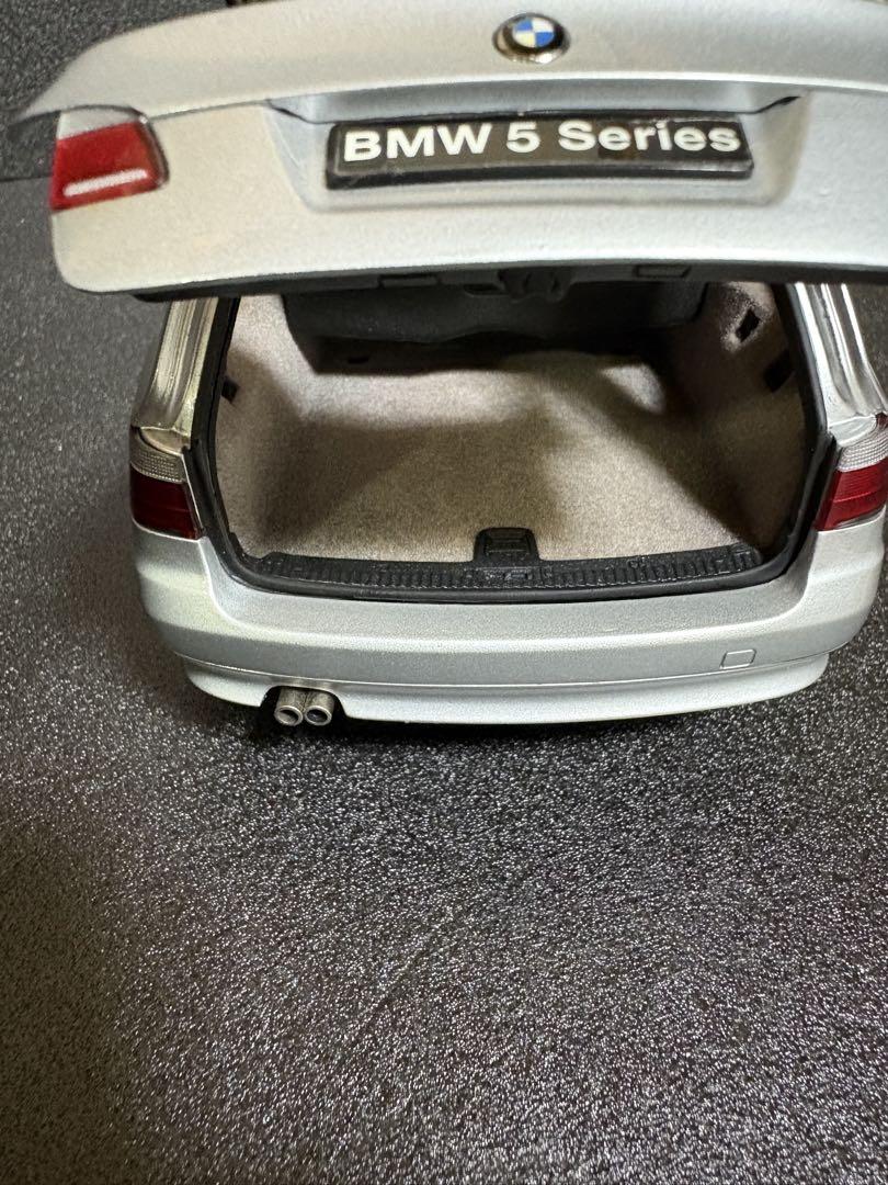 Kyosho 京商 1/18 BMW 545i Touring