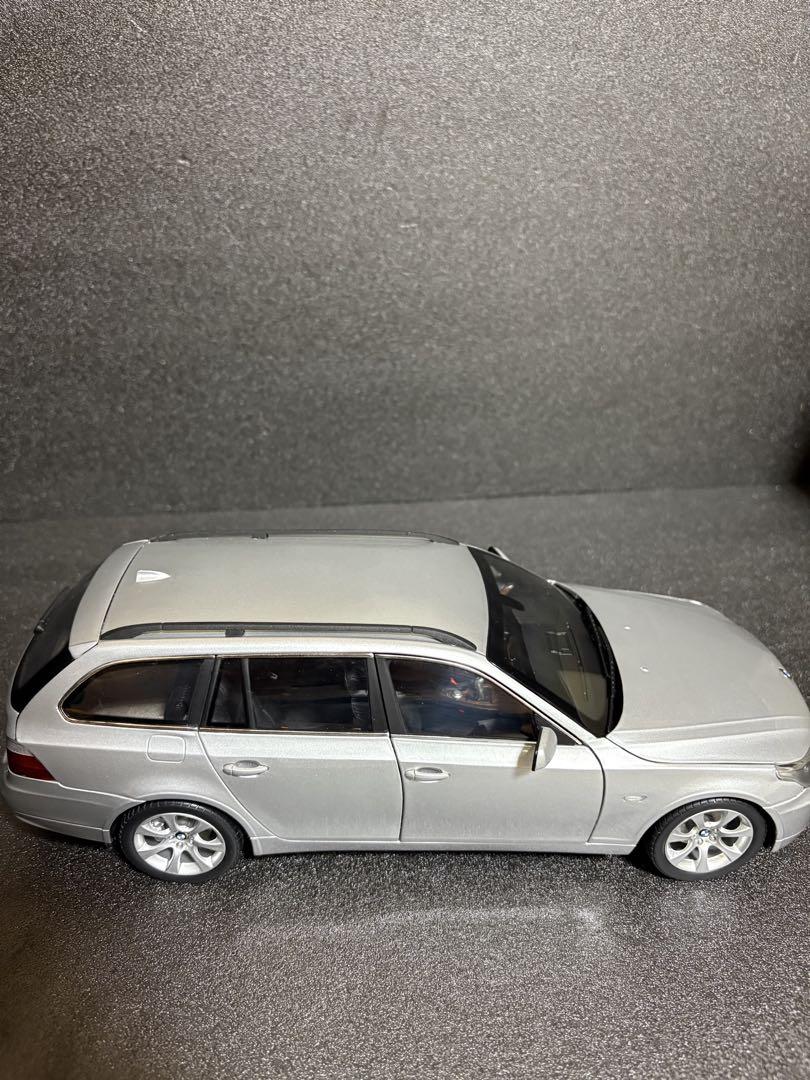 Kyosho 京商 1/18 BMW 545i Touring
