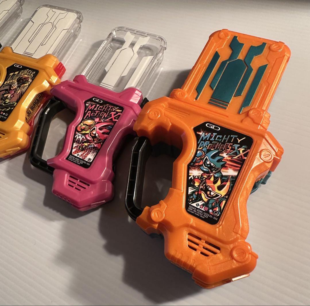 仮面ライダーエグゼイド　変身ベルト＆変身アイテム、新壇黎斗ver